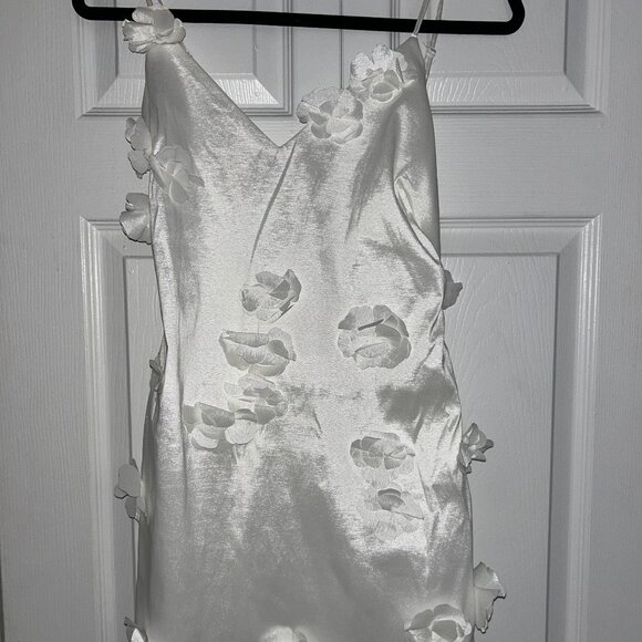 Abercrombie Applique Floral Mini Dress - Picture 2 of 2